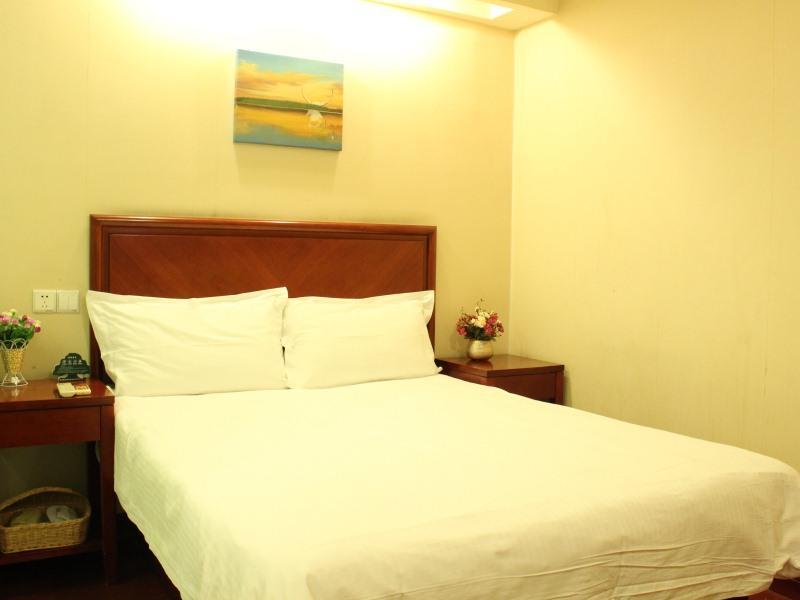 Greentree Inn Shandong Qingdao Development District Sdust Express Hotel Екстер'єр фото