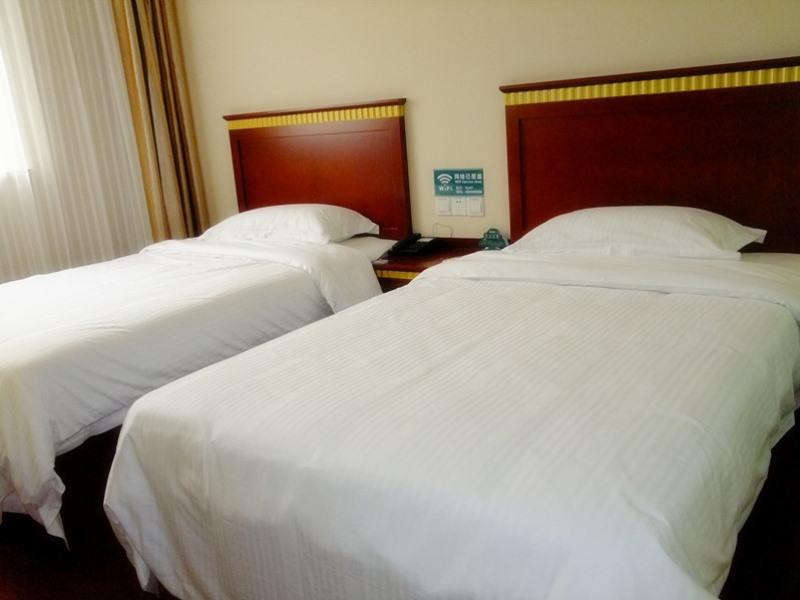 Greentree Inn Shandong Qingdao Development District Sdust Express Hotel Екстер'єр фото