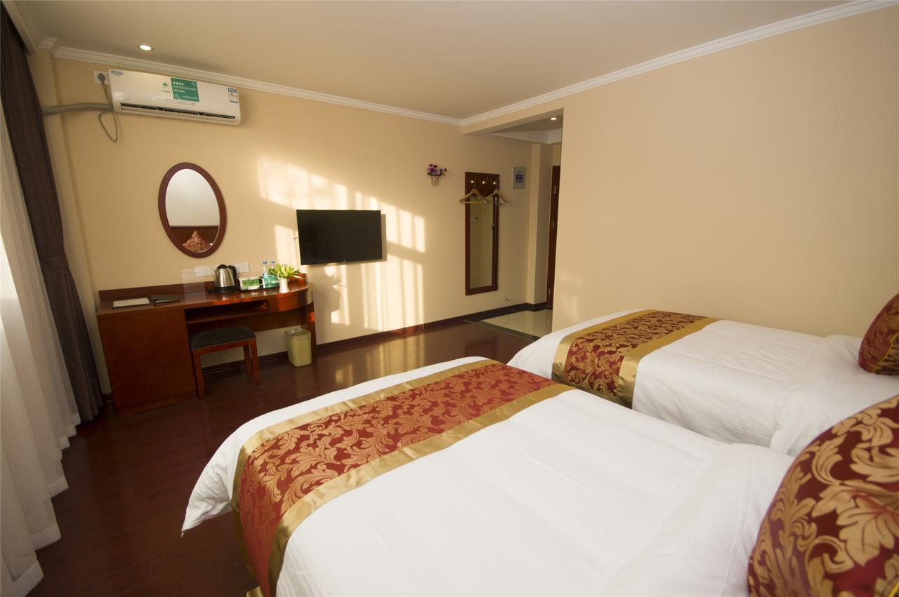 Greentree Inn Shandong Qingdao Development District Sdust Express Hotel Екстер'єр фото