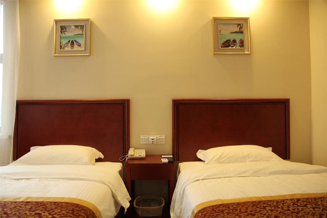 Greentree Inn Shandong Qingdao Development District Sdust Express Hotel Екстер'єр фото